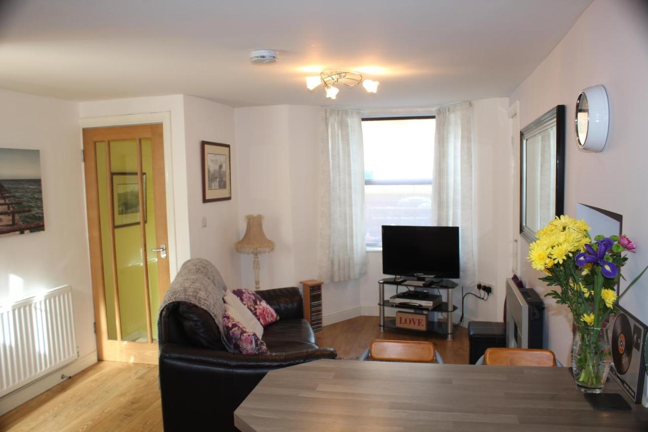 Appartement Cadame à Whitby Extérieur photo